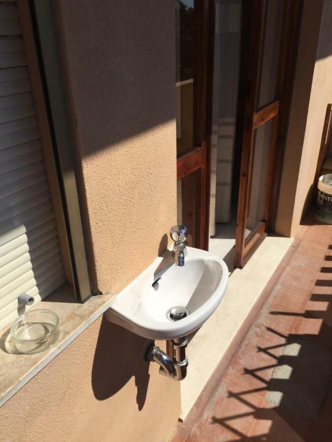 L'edera Di Gavina Apt Guest house *